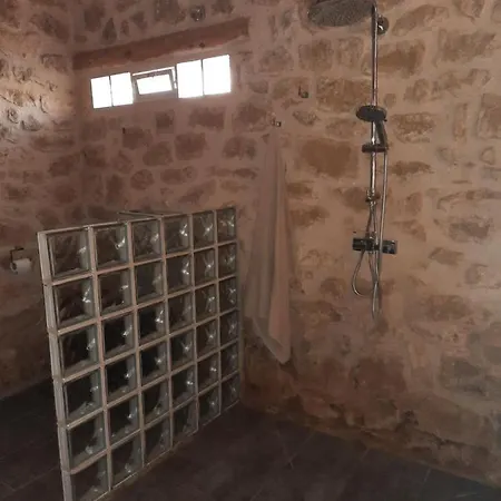 Campo Golden Heritage Off Grid Lodge *